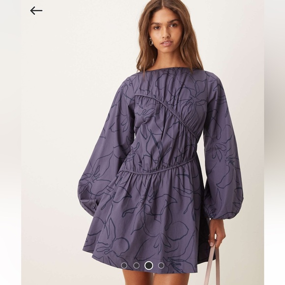 ASOS Design asymmetric seamed ruched mini dress in blue squiggle floral - Picture 3 of 7